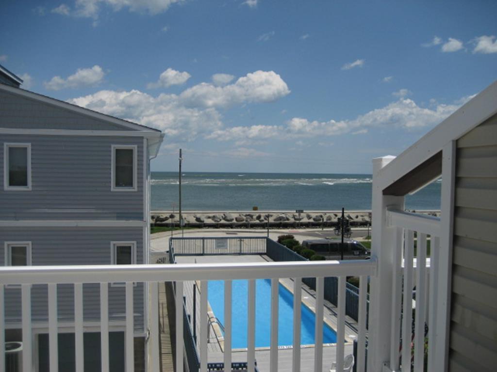 129 WEST SPRUCE AVENUE INLET CONDOS 2 NORTH WILDWOOD SUMMER